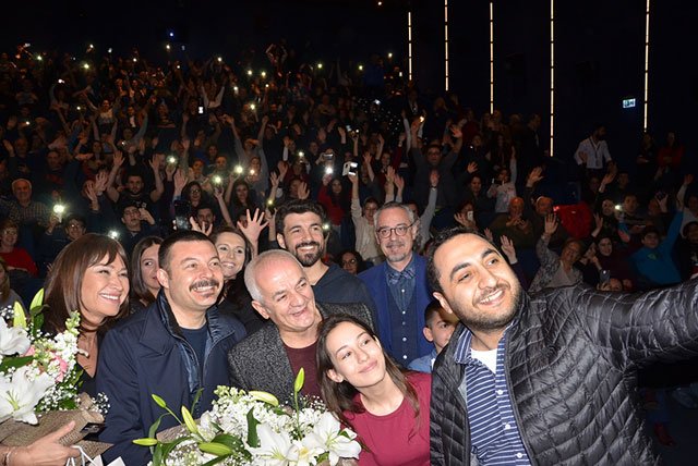 'Görevimiz Tatil'in Galası MaviBahçe'de gerçekleşti ...